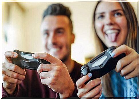 couple playing video games