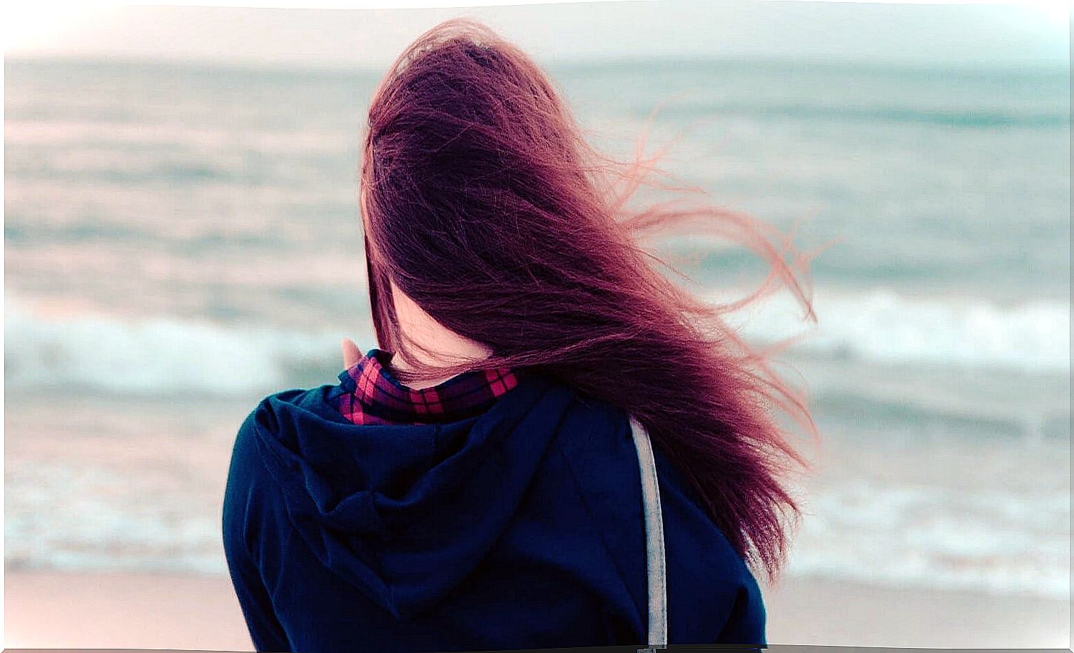 woman watching the sea